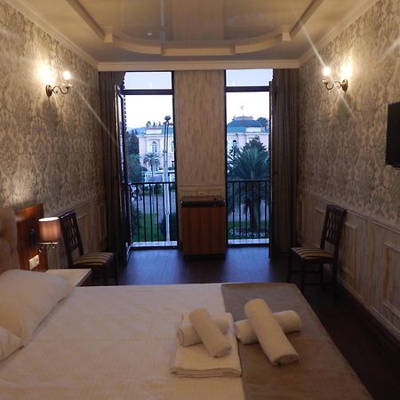 Melini Boutique Hotel Batumi Ngoại thất bức ảnh