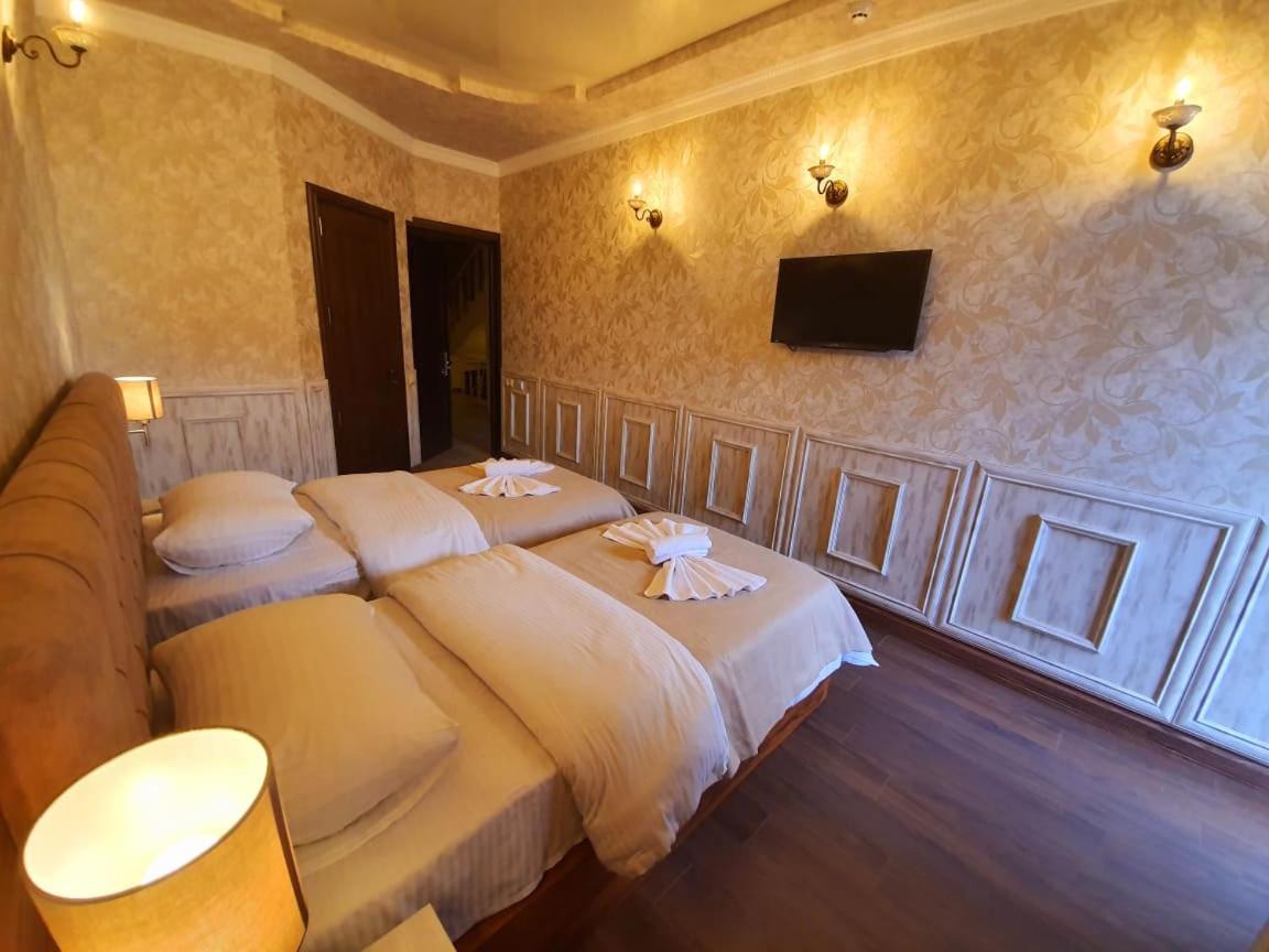 Melini Boutique Hotel Batumi Ngoại thất bức ảnh