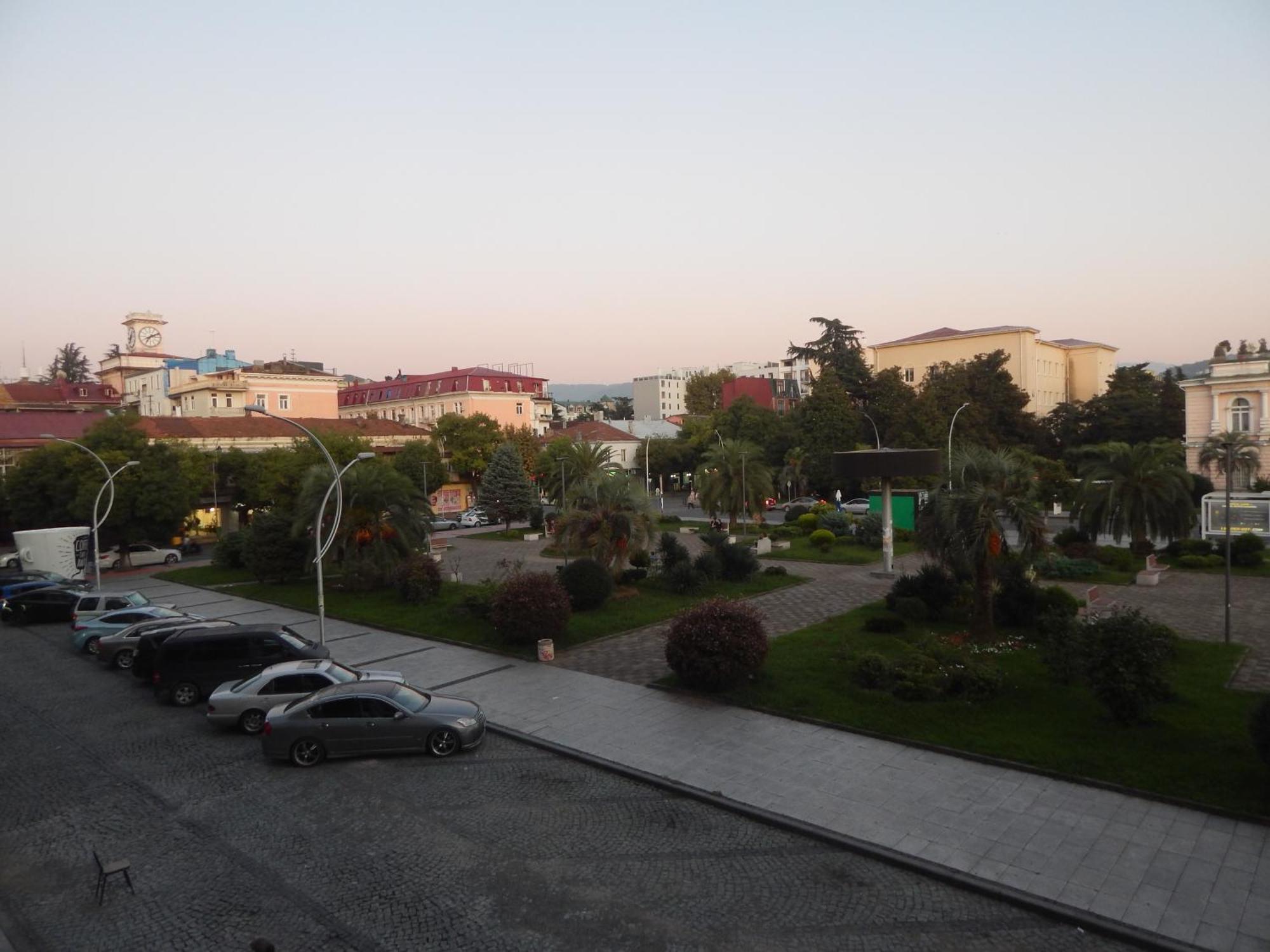 Melini Boutique Hotel Batumi Ngoại thất bức ảnh