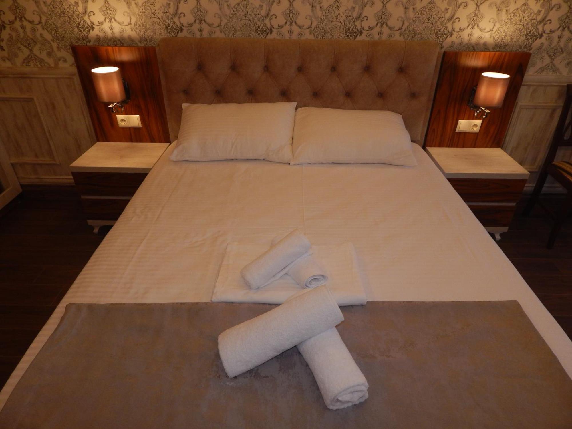 Melini Boutique Hotel Batumi Ngoại thất bức ảnh