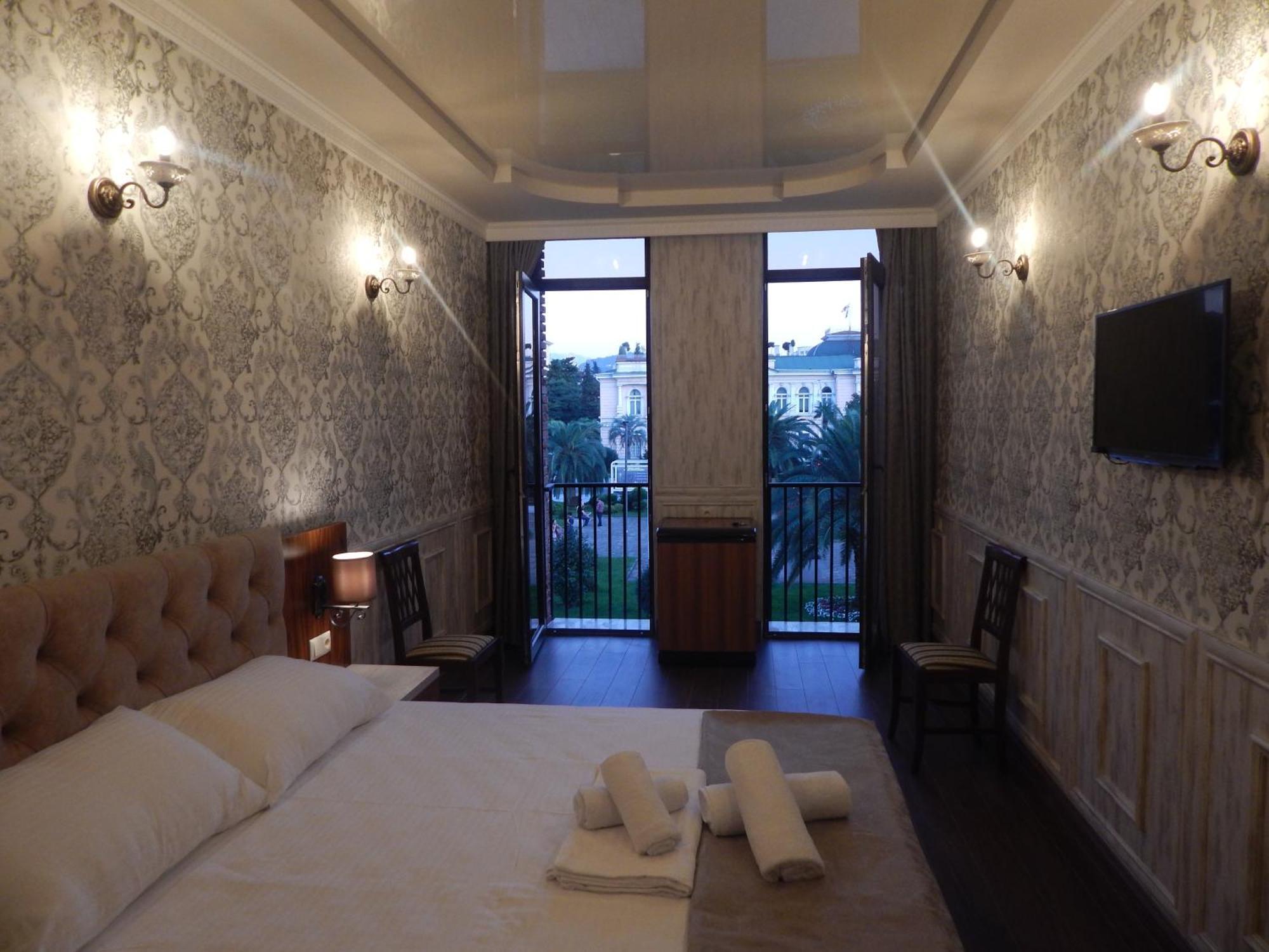 Melini Boutique Hotel Batumi Ngoại thất bức ảnh
