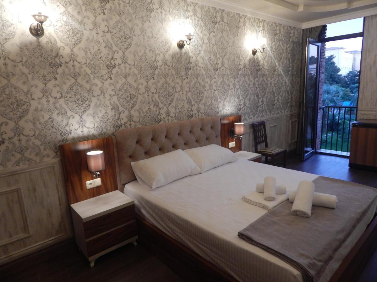 Melini Boutique Hotel Batumi Ngoại thất bức ảnh